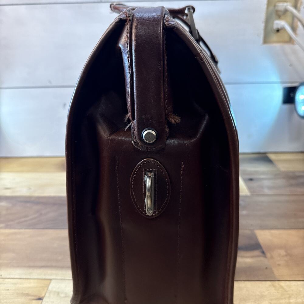 Vintage McKlein Leather Briefcase Travel Bag Brown 18x13x7 Some Scratches - Picture 7 of 16